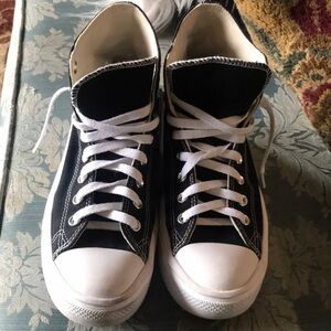 Converse All Star Black and White High-Tops